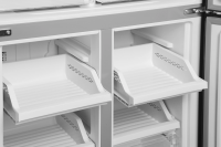 Холодильник Hyundai CM45083F, черный