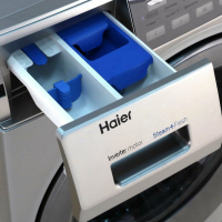 Стиральная машина Haier HW60-BP12919AS, серебристый